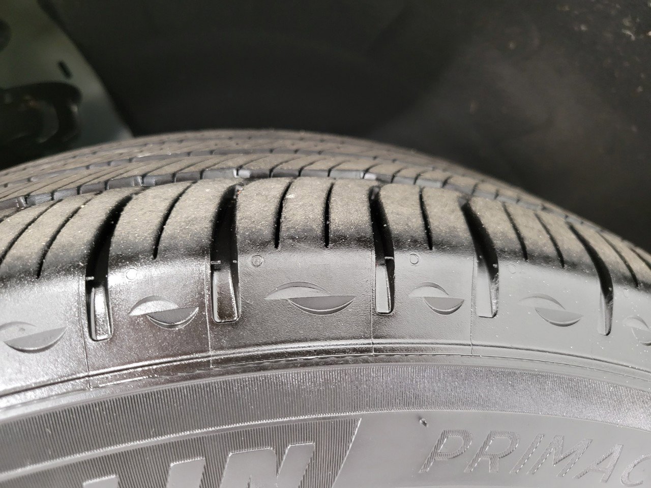 Used 2024 Chevrolet Equinox LT w/ LPO, Floor Liner Package AWD/4WD image 5