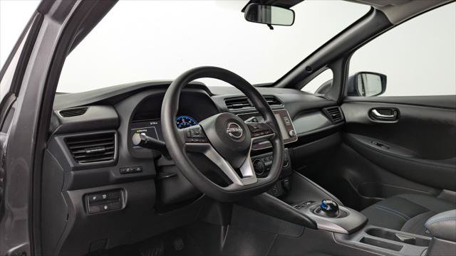 Used 2025 Nissan Leaf S FWD image 24