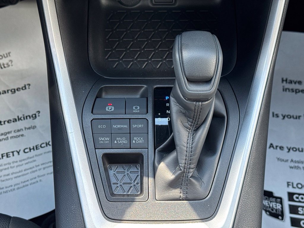 Certified 2025 Toyota RAV4 XLE w/ Convenience Package AWD/4WD image 24