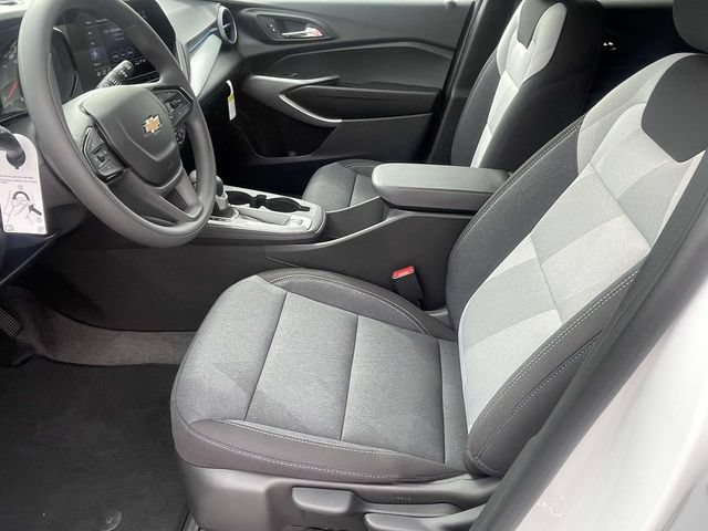 New 2026 Chevrolet Trax LS w/ LS Convenience Package FWD image 12