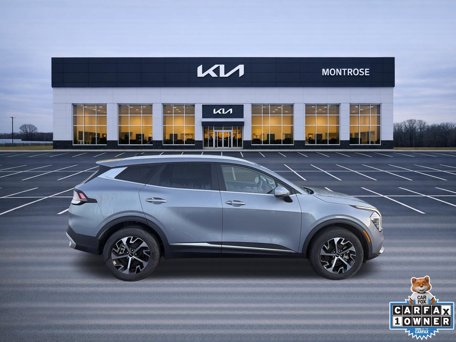 Used 2025 Kia Sportage EX AWD/4WD image 4