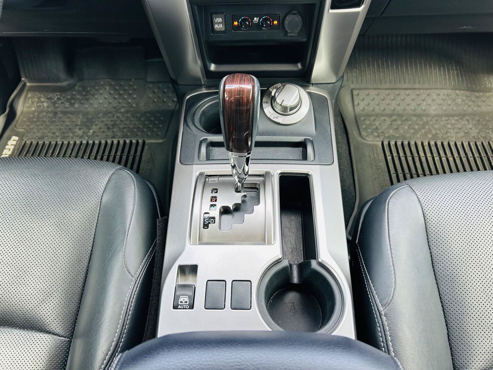 Used 2019 Toyota 4Runner Limited AWD/4WD image 19