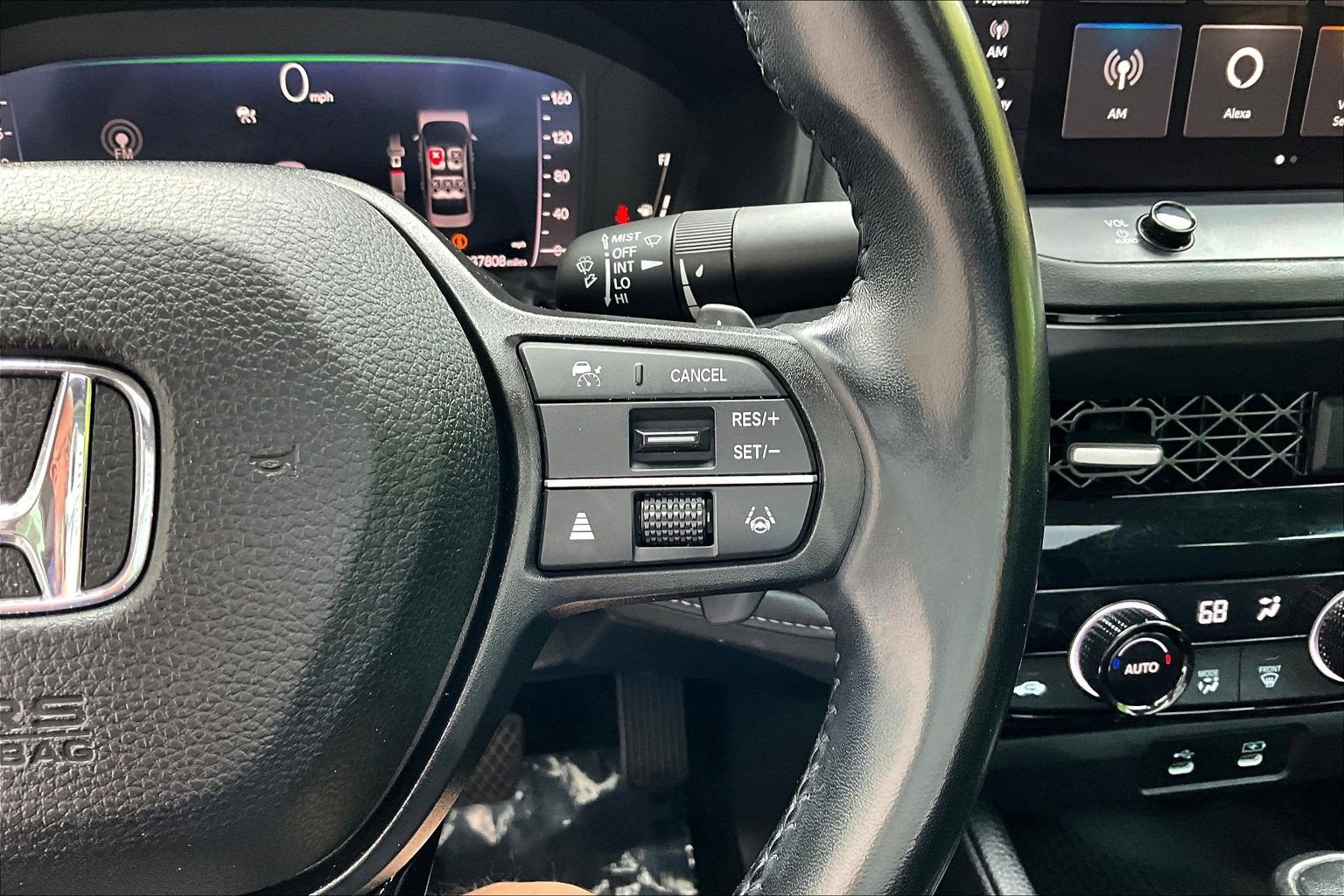 Used 2023 Honda Accord EX-L image 14
