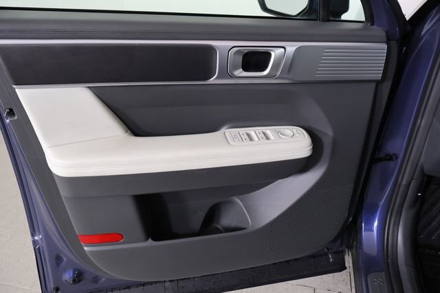 Used 2025 Hyundai Santa Fe SEL FWD image 20