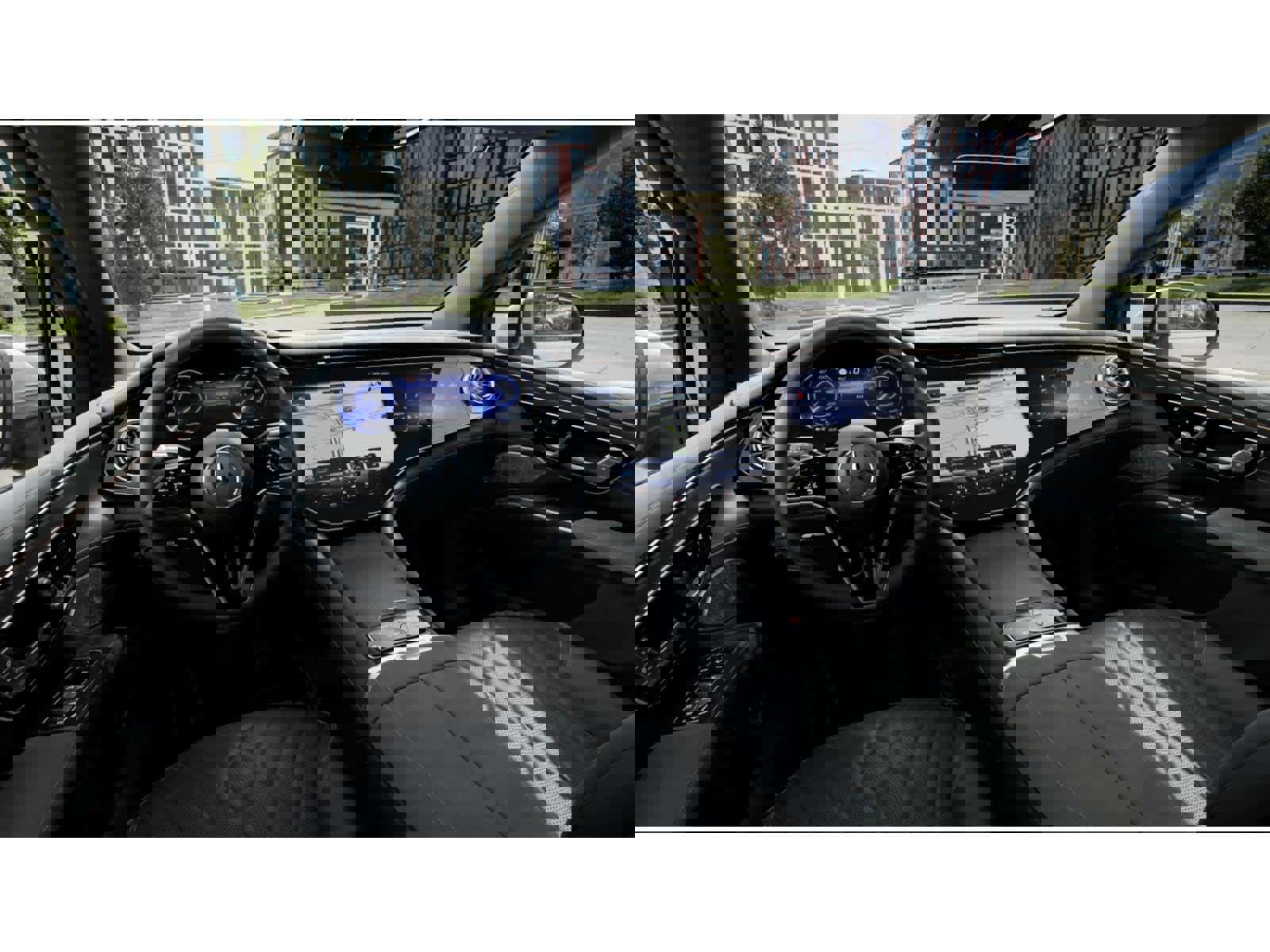 New 2026 Mercedes-Benz EQS 550 4MATIC SUV image 3