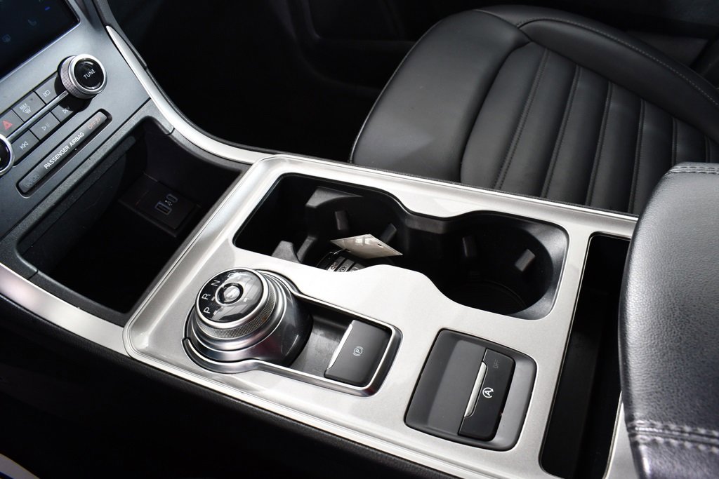 Used 2024 Ford Edge SEL w/ Convenience Package image 31