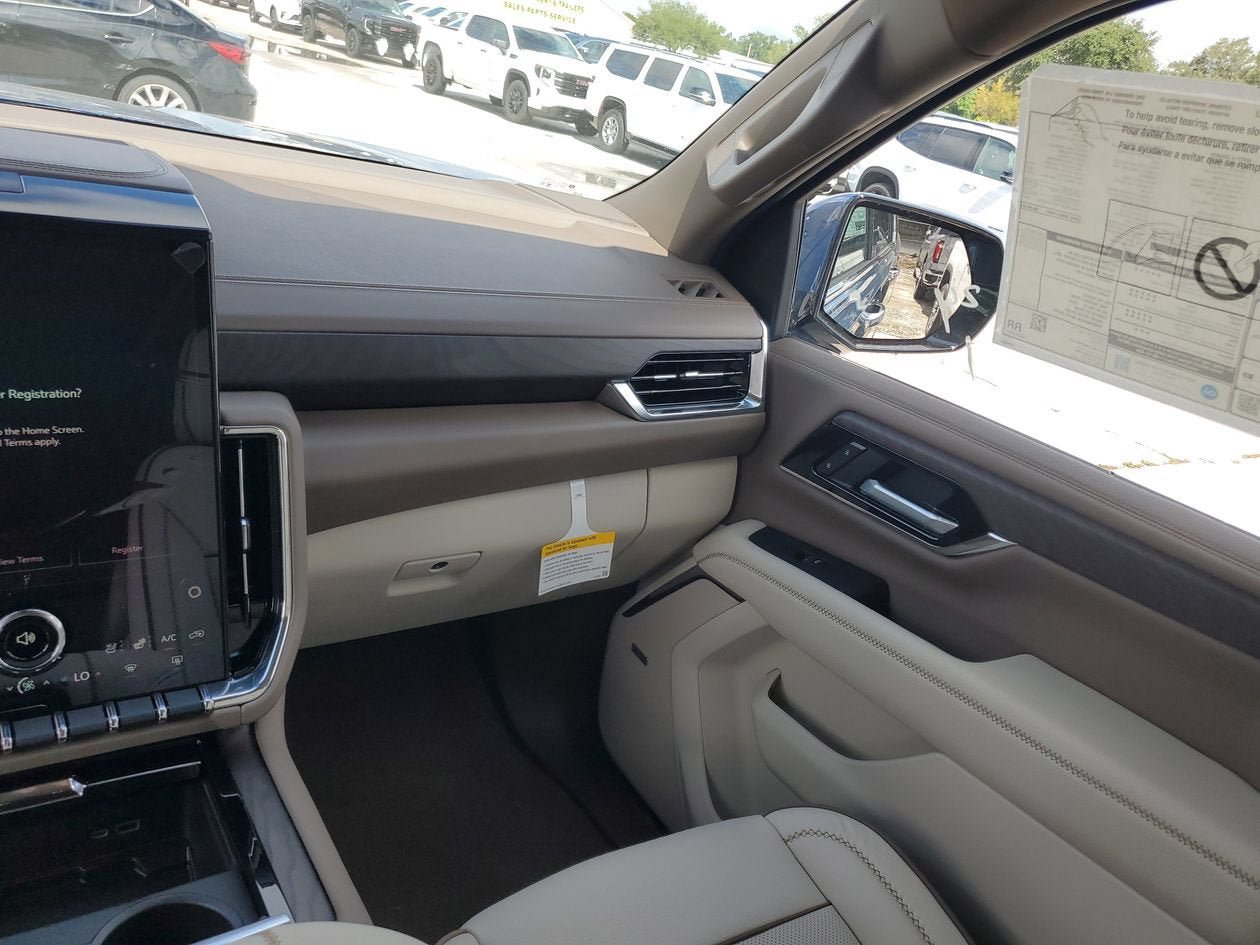 New 2026 GMC Yukon XL Denali w/ Denali Reserve Package RWD image 15
