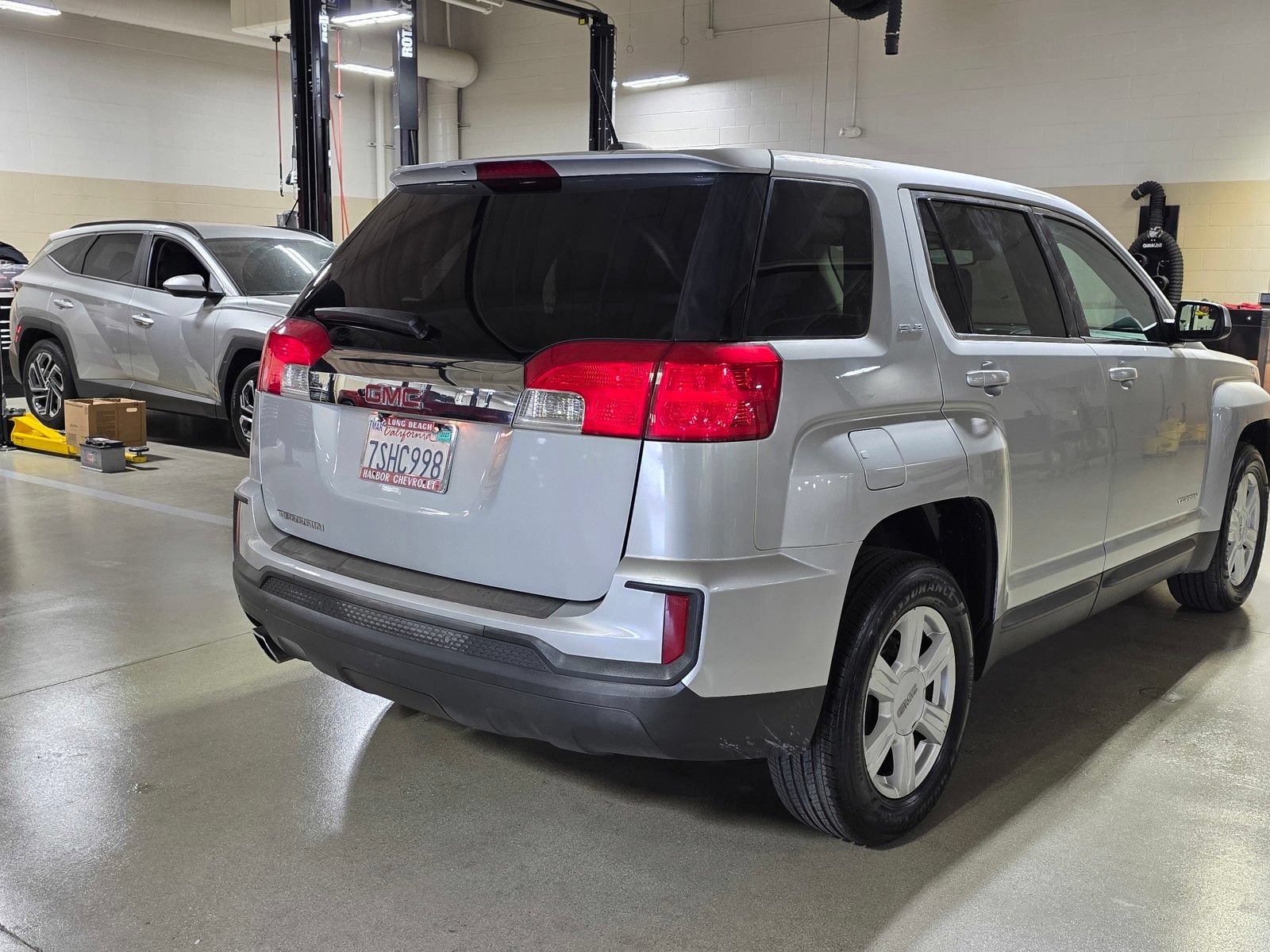 Used 2016 GMC Terrain SLE FWD image 11