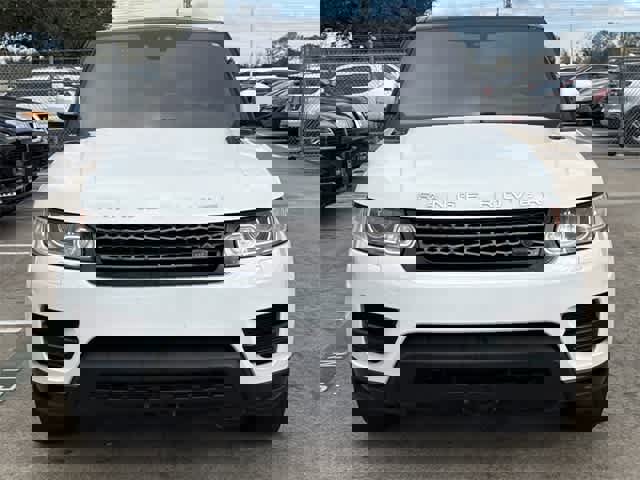 Used 2017 Land Rover Range Rover Sport SE image 6