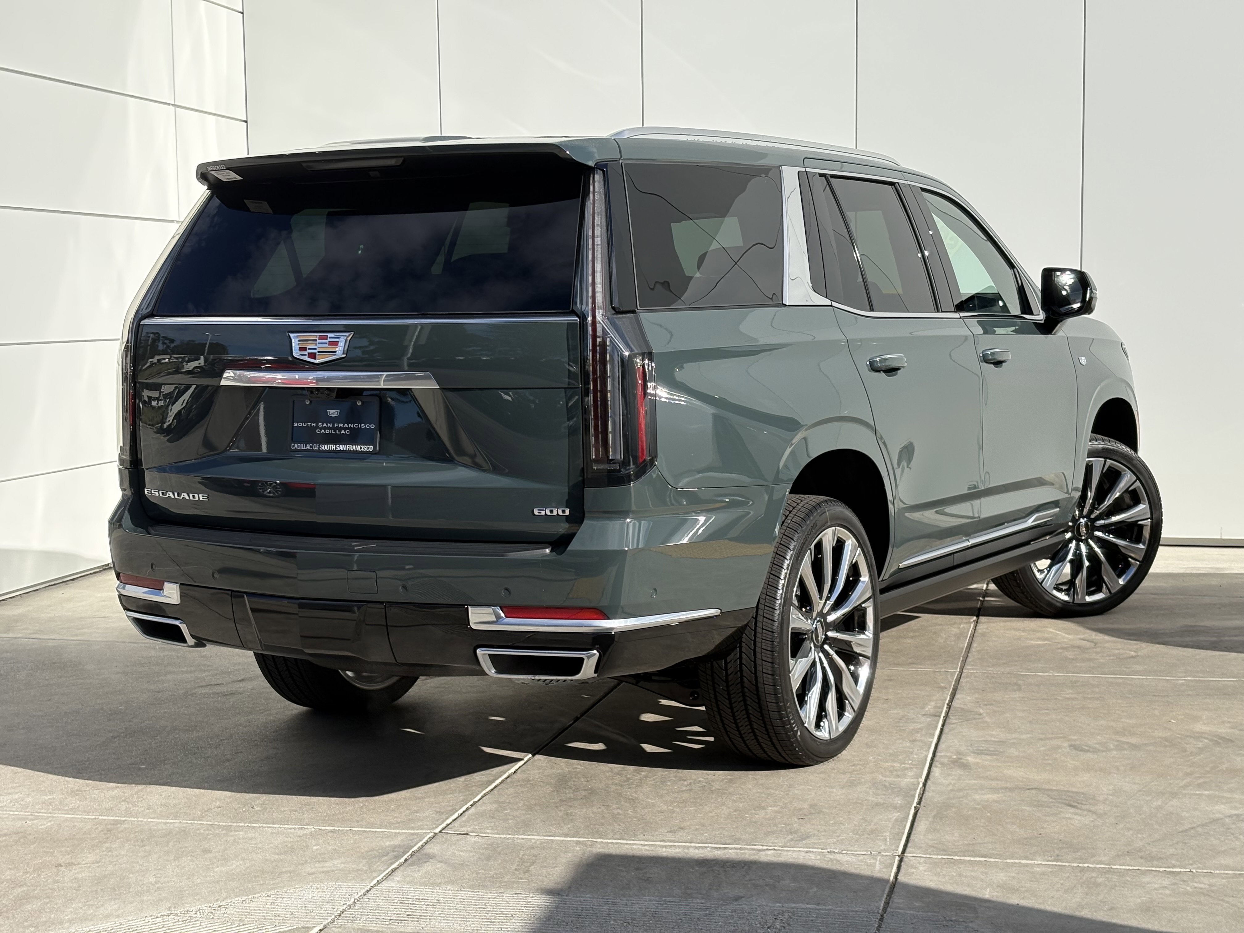 New 2026 Cadillac Escalade Luxury w/ Touring Package image 7