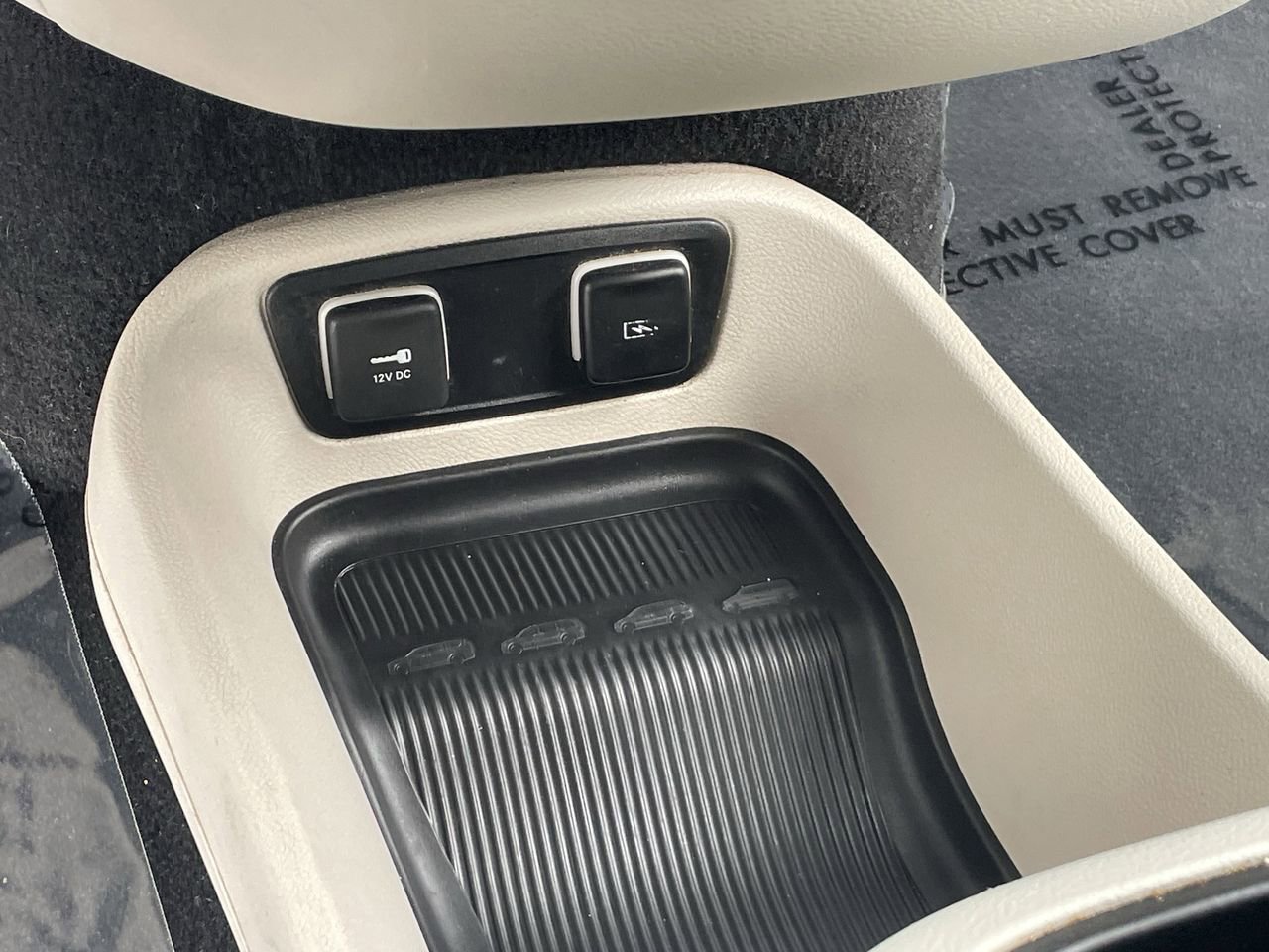 Used 2021 Chrysler Pacifica Touring-L image 31