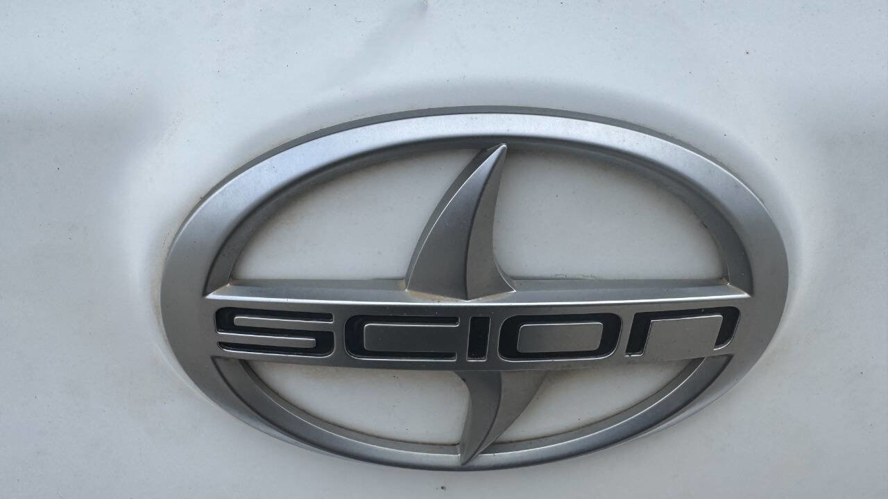 Used 2012 Scion xD image 23