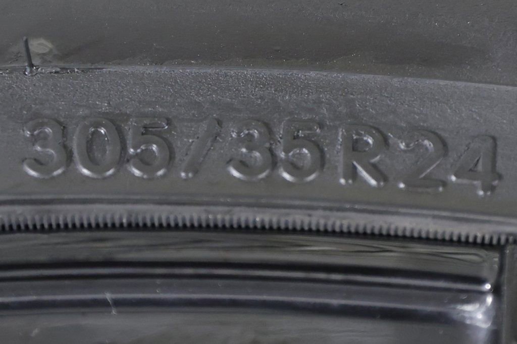 Used 2024 Cadillac Escalade V w/ LPO, ONYX Package image 58