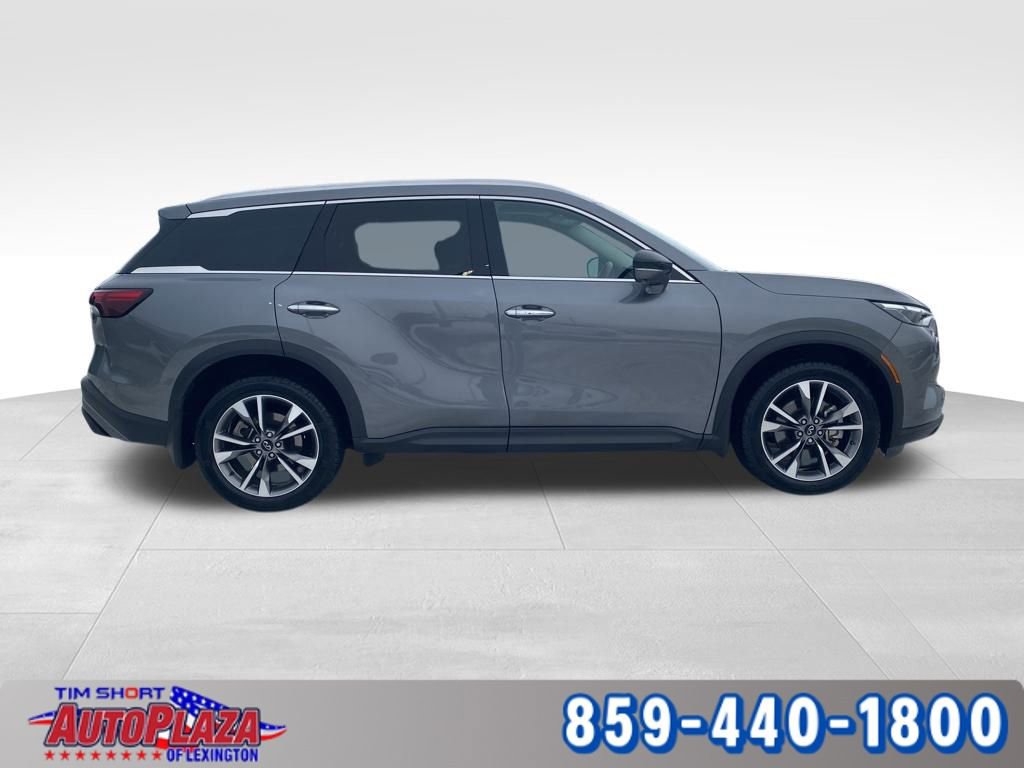 Used 2023 INFINITI QX60 Luxe image 9