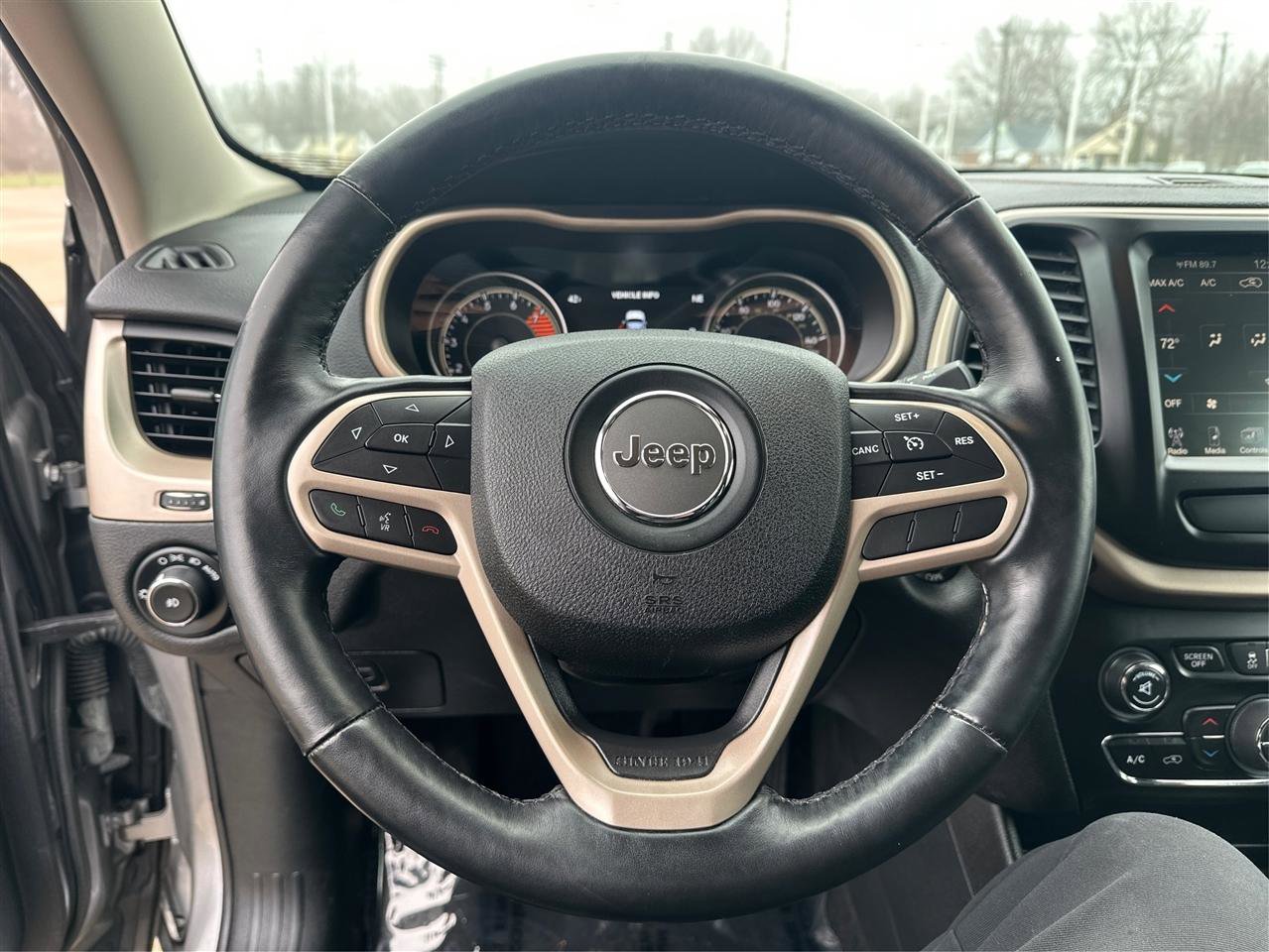 Used 2017 Jeep Cherokee High Altitude image 16