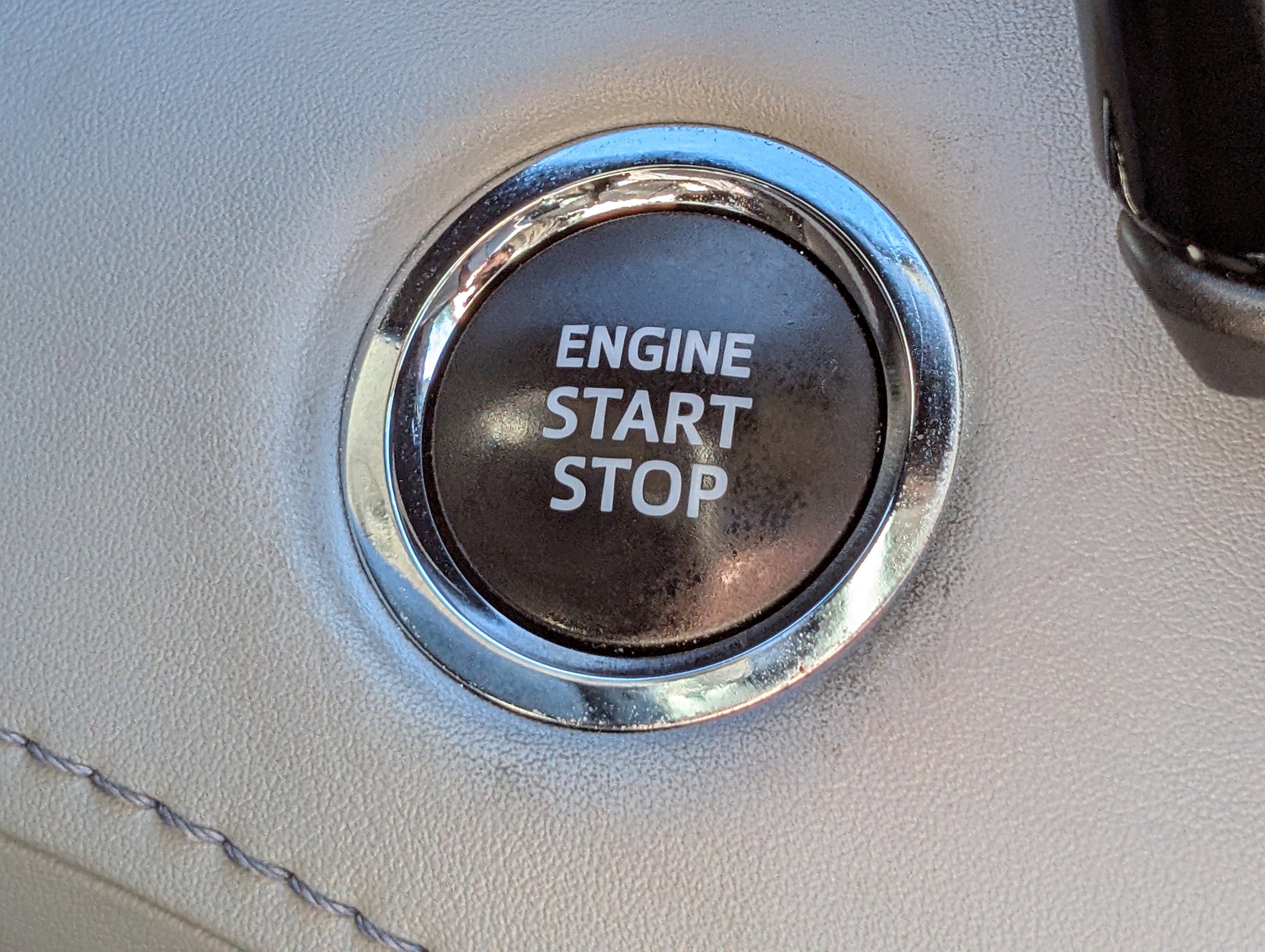 Used 2023 Toyota Highlander Limited image 30