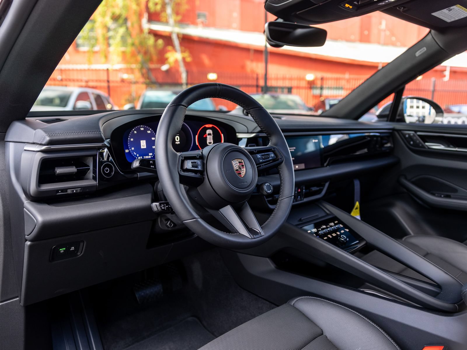 New 2025 Porsche Macan Electric RWD image 4