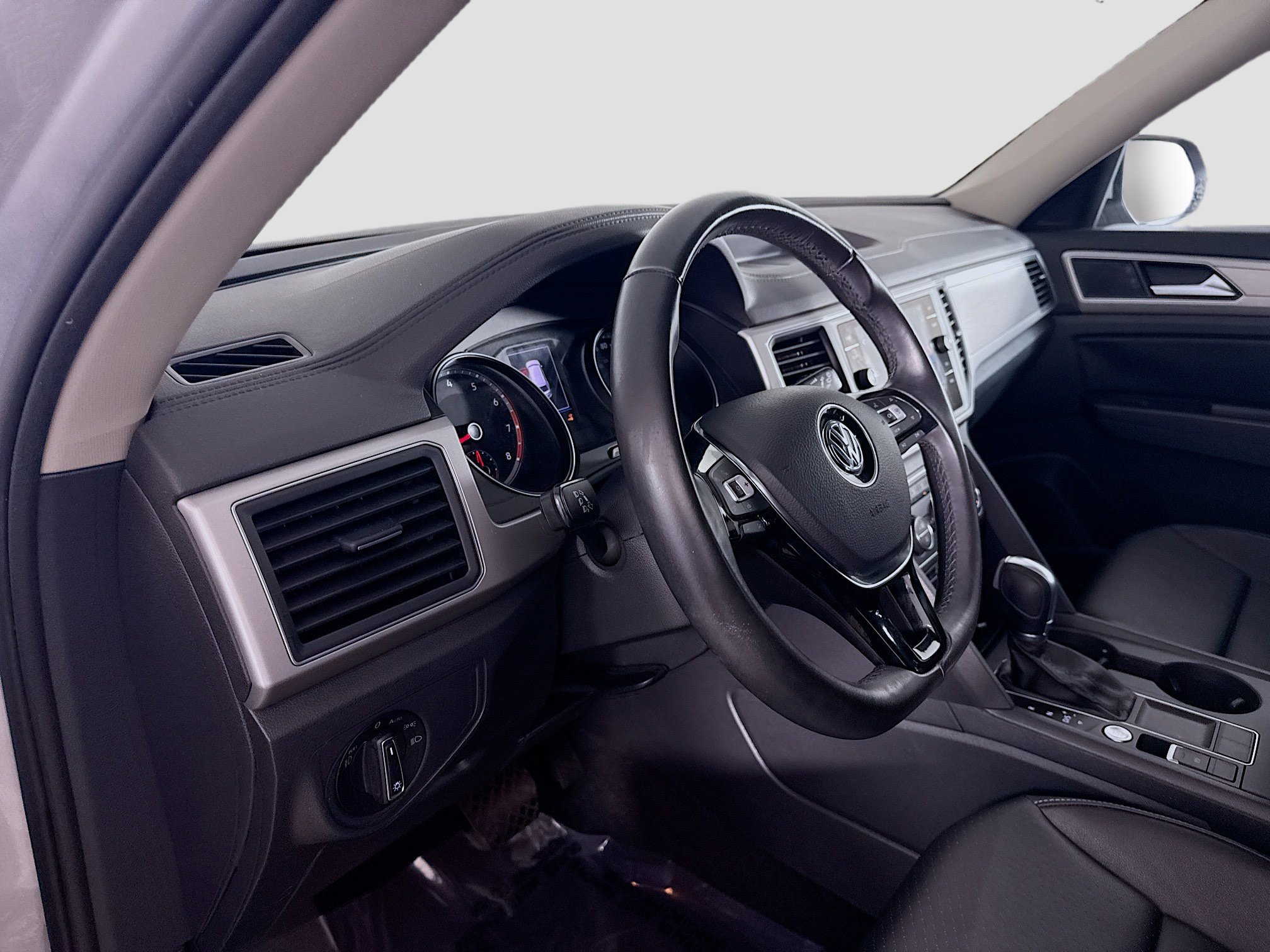 Used 2019 Volkswagen Atlas SE image 23