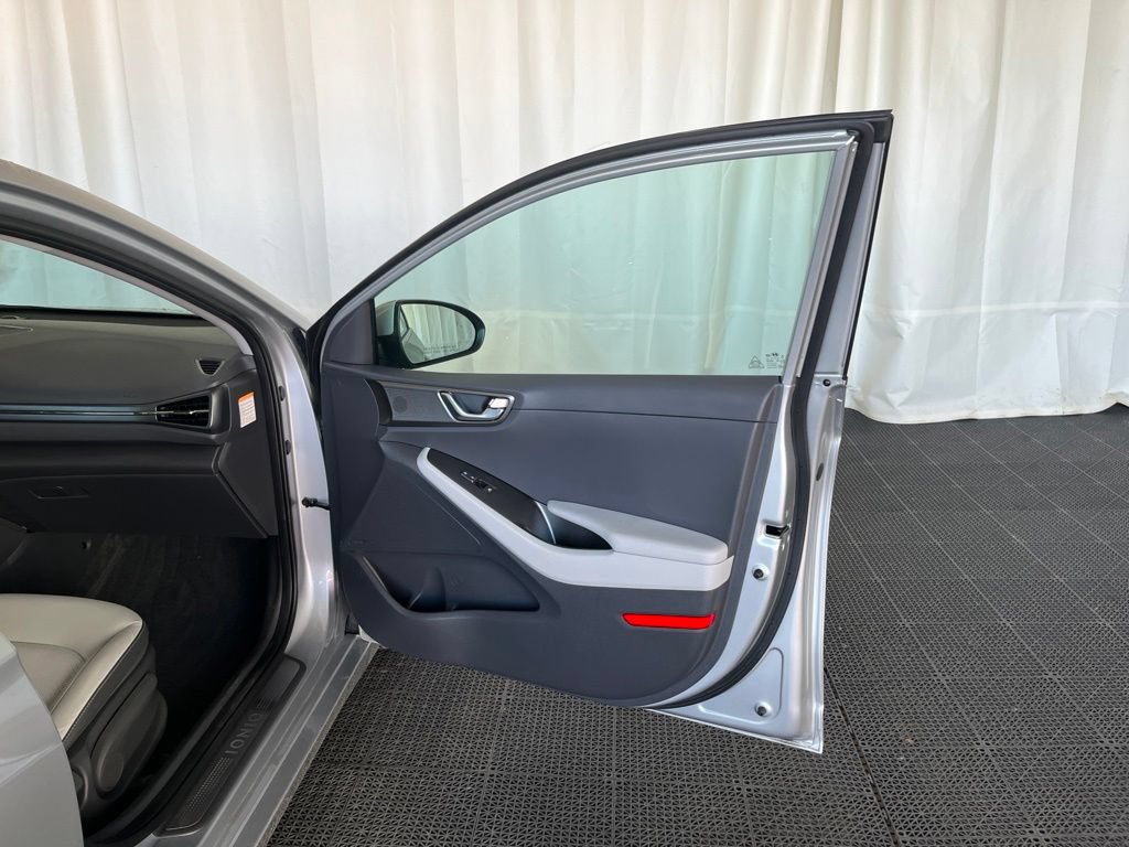 Used 2021 Hyundai Ioniq Limited FWD image 20