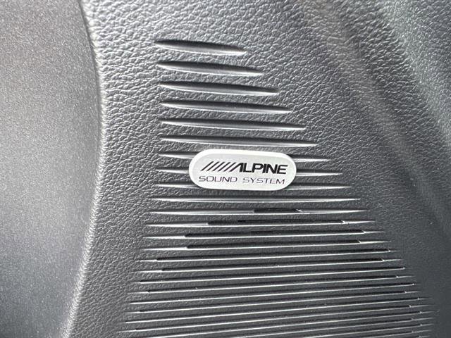 Used 2021 Dodge Challenger R/T image 11