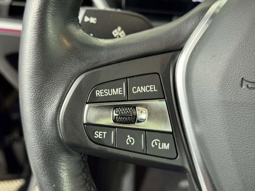 Used 2023 BMW i4 eDrive40 w/ Premium Package RWD image 22