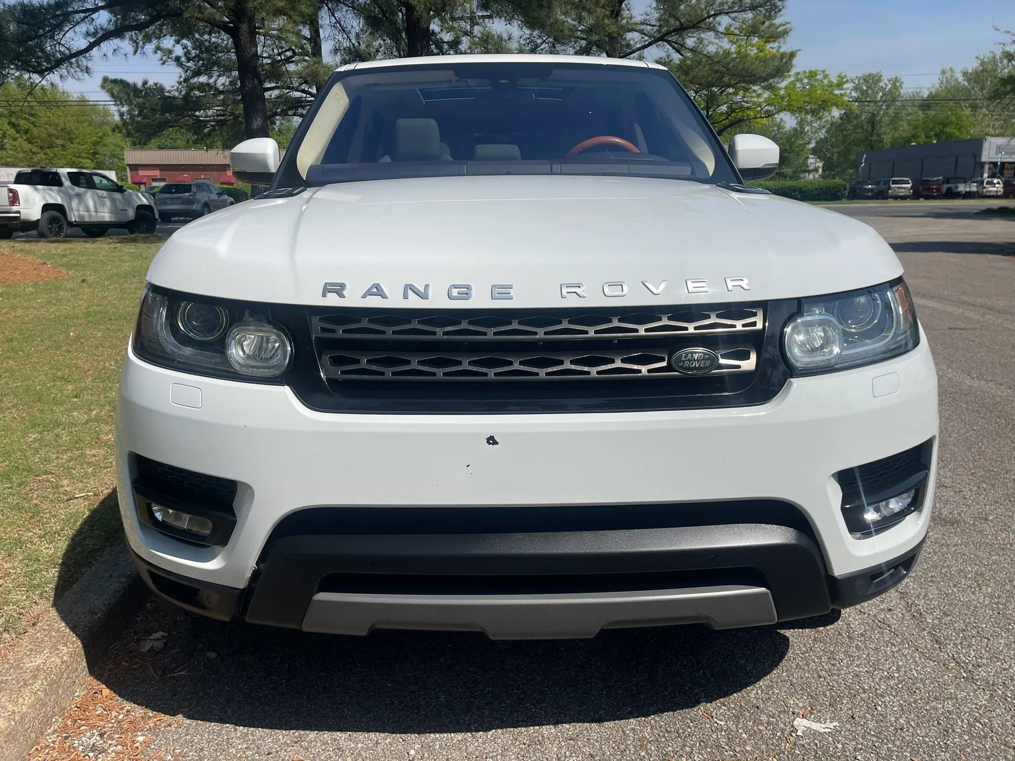 Used 2016 Land Rover Range Rover Sport SE image 8
