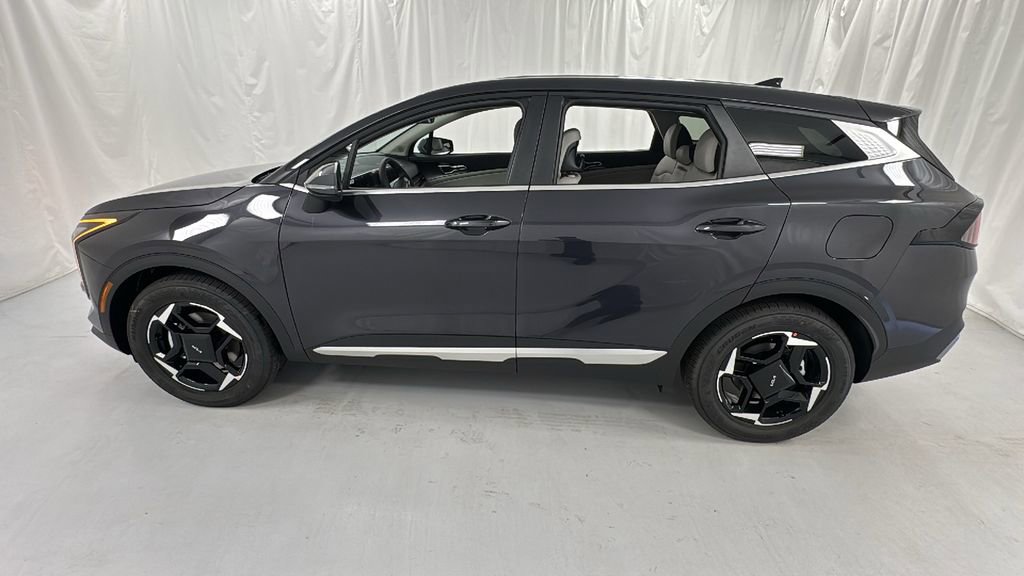 New 2026 Kia Sportage EX image 6