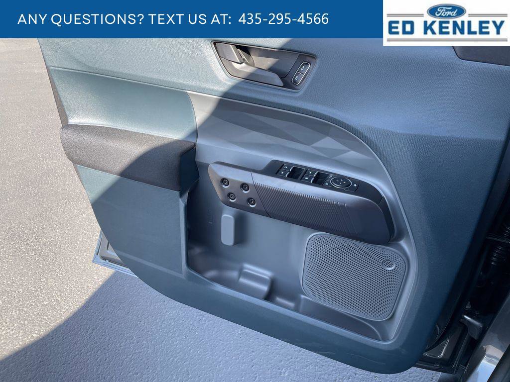 New 2025 Ford Maverick XL w/ Equipment Group 101A image 18