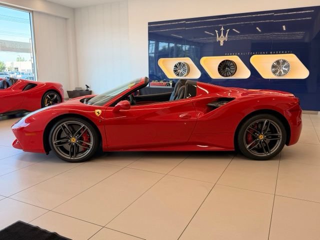Used 2018 Ferrari 488 Spider RWD image 4