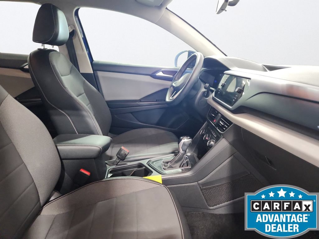 Used 2022 Volkswagen Taos SE FWD image 21