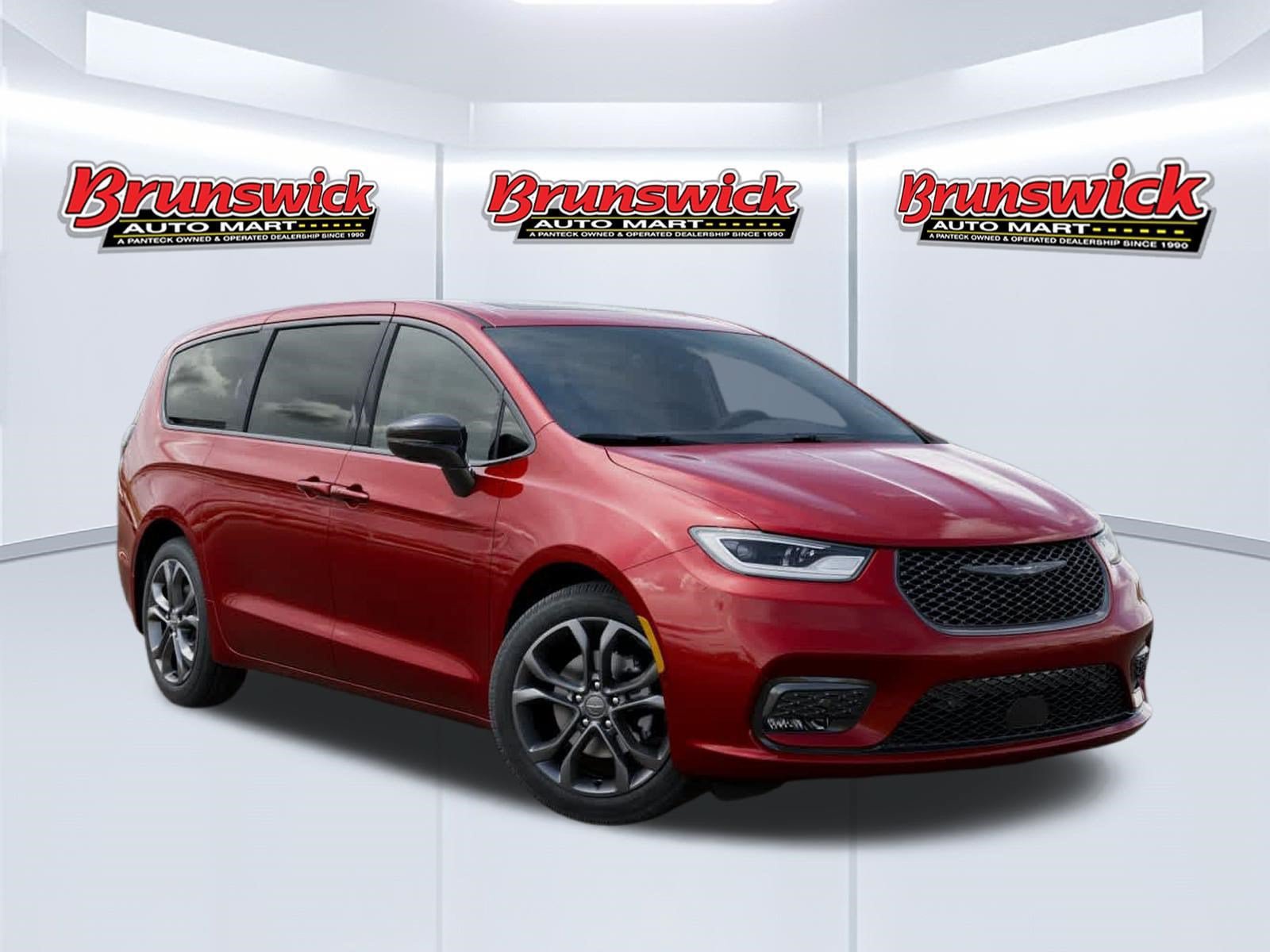 New 2026 Chrysler Pacifica Select FWD image 5