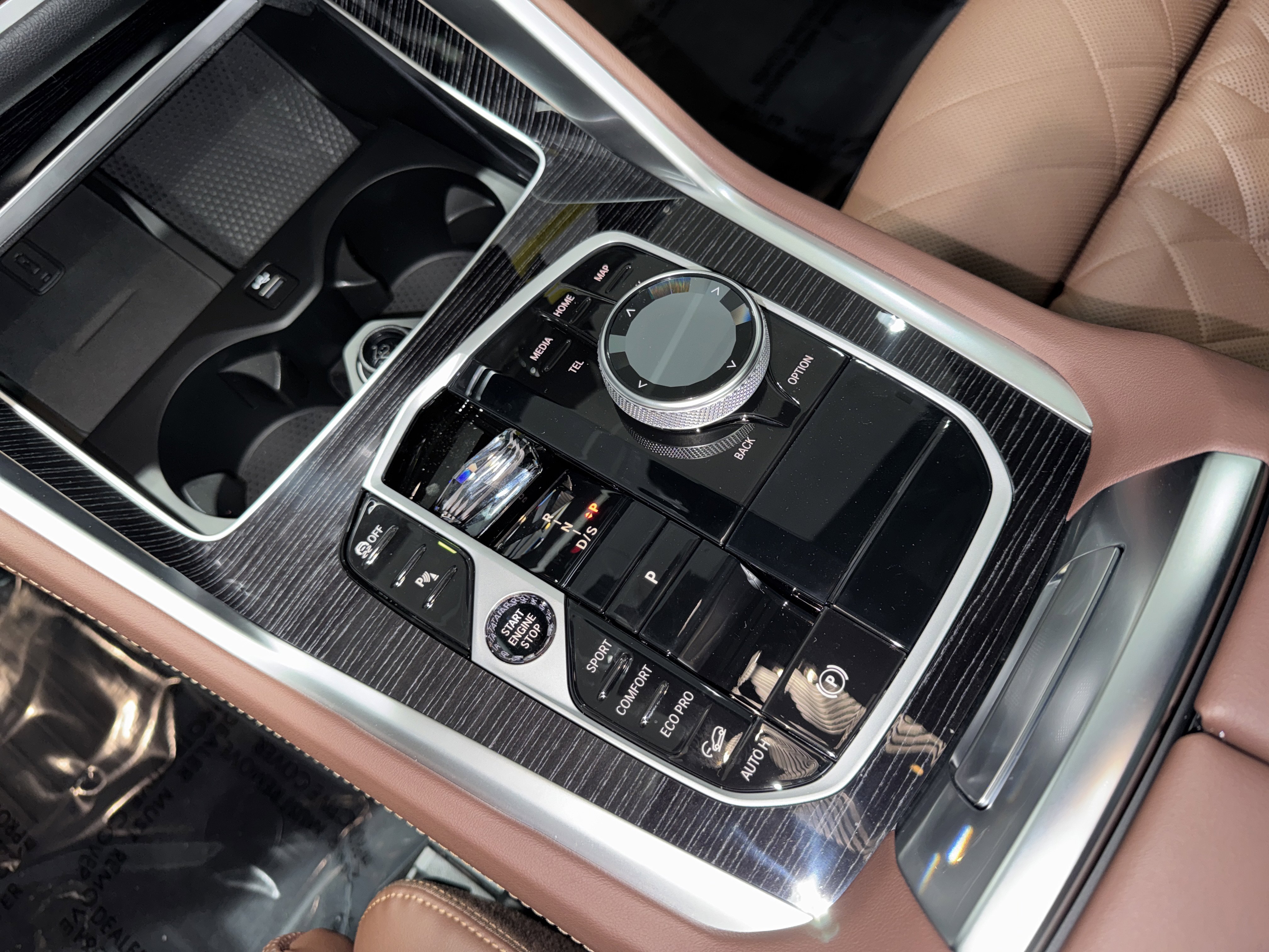 New 2026 BMW X6 xDrive40i w/ Executive Package image 20