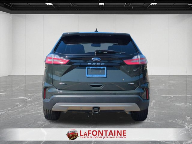 Used 2024 Ford Edge SEL w/ Convenience Package AWD/4WD image 4