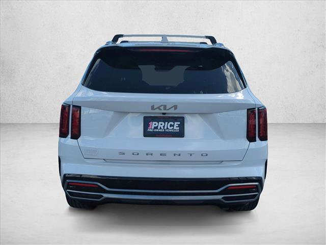 Used 2022 Kia Sorento EX image 7