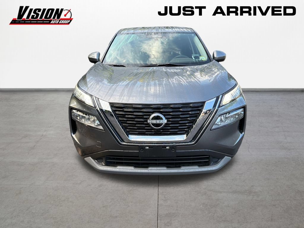 Used 2023 Nissan Rogue SV AWD/4WD image 2