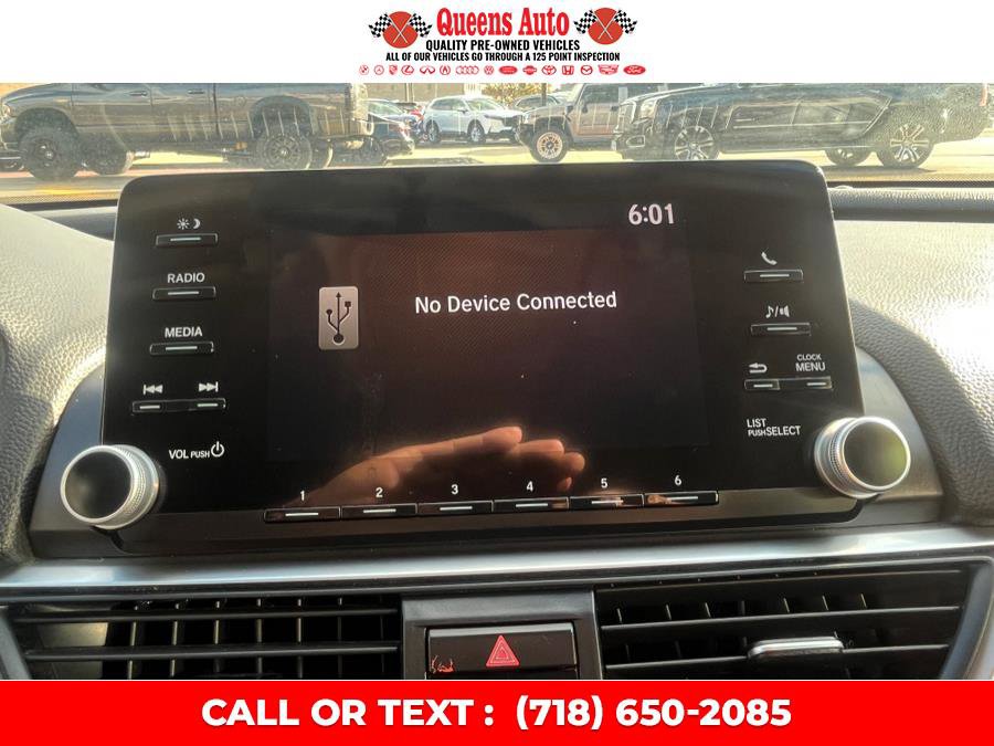 Used 2019 Honda Accord LX image 17