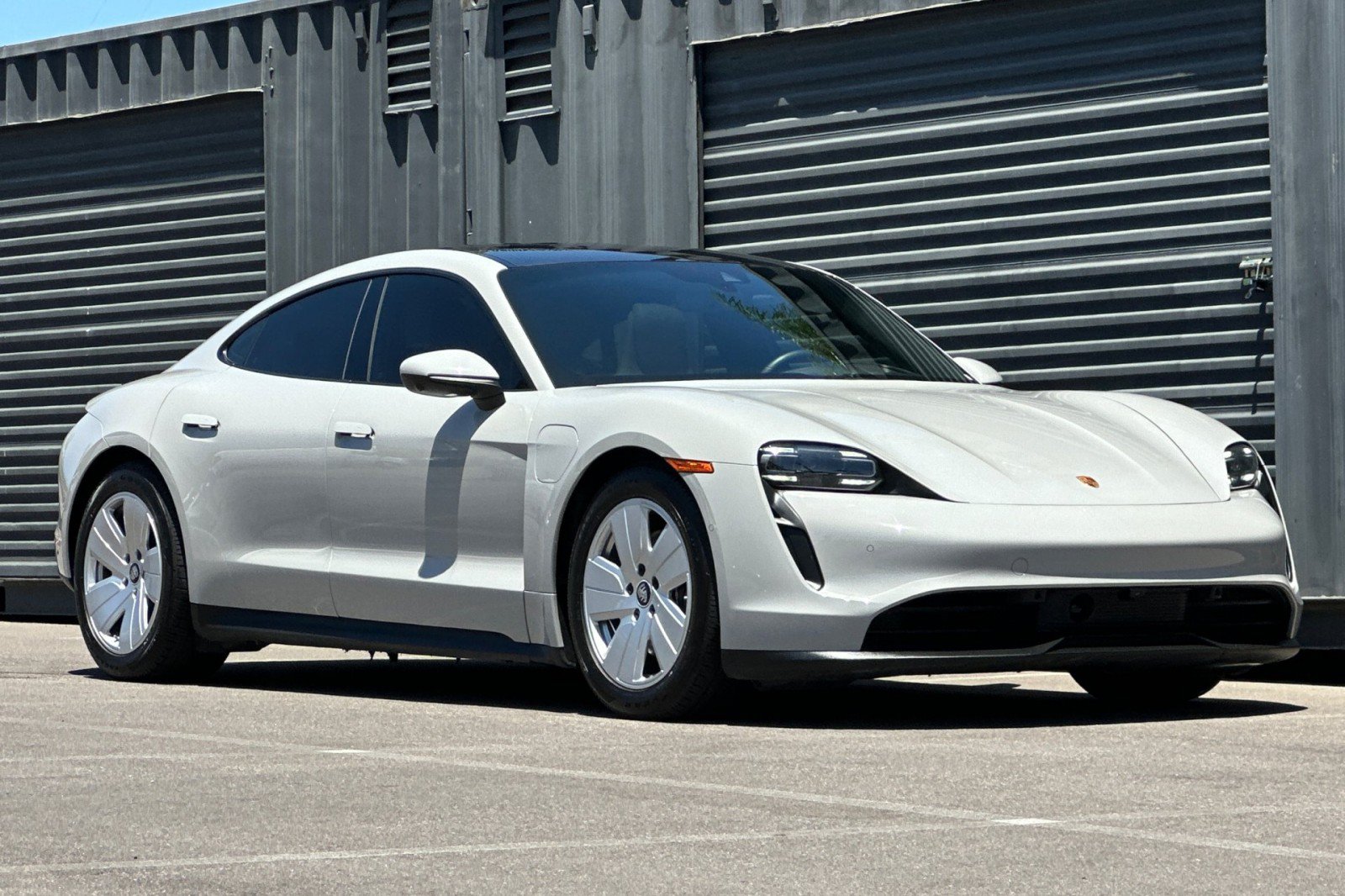 Certified 2022 Porsche Taycan RWD image 10