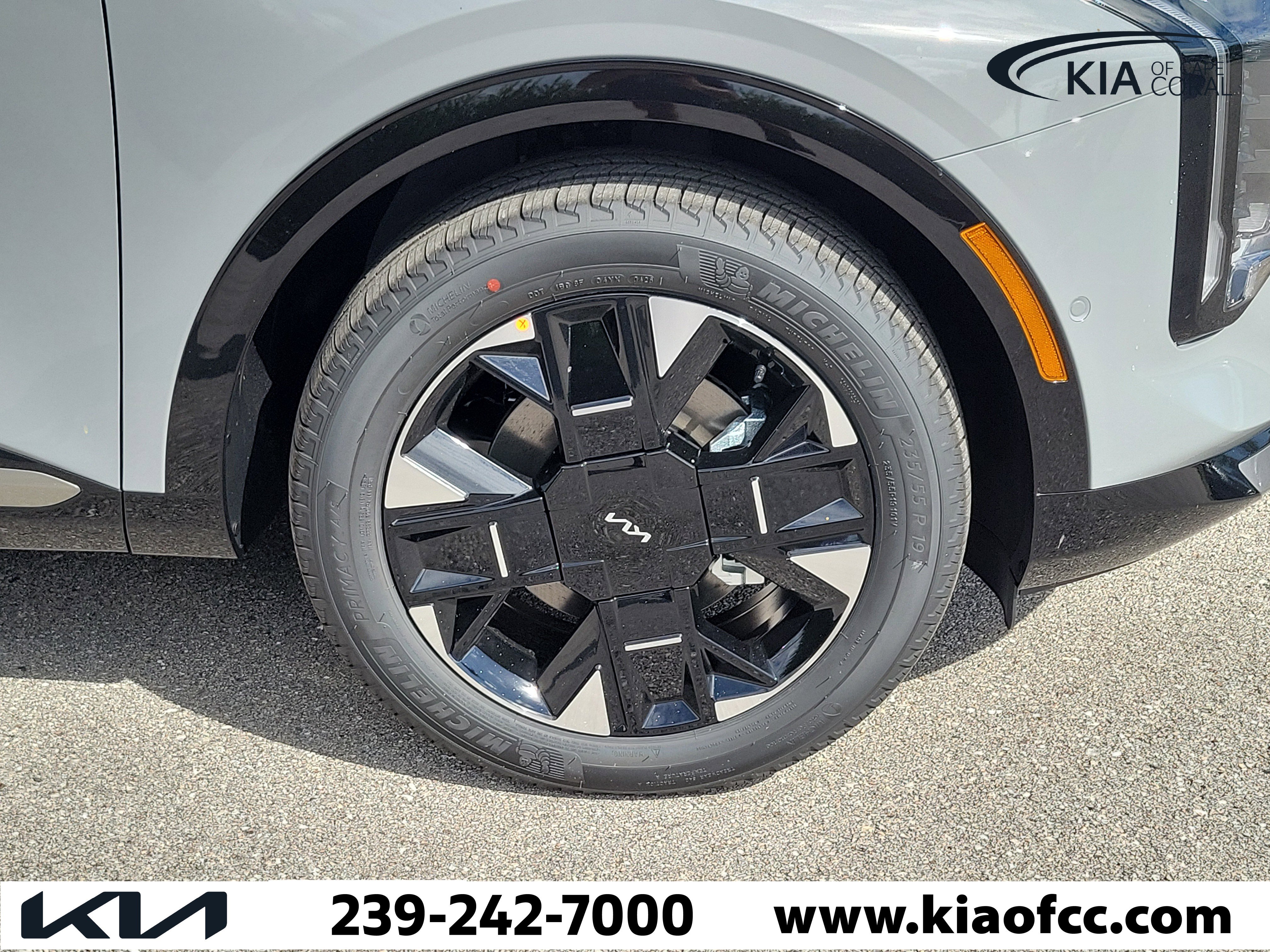 New 2026 Kia Sportage SX image 7