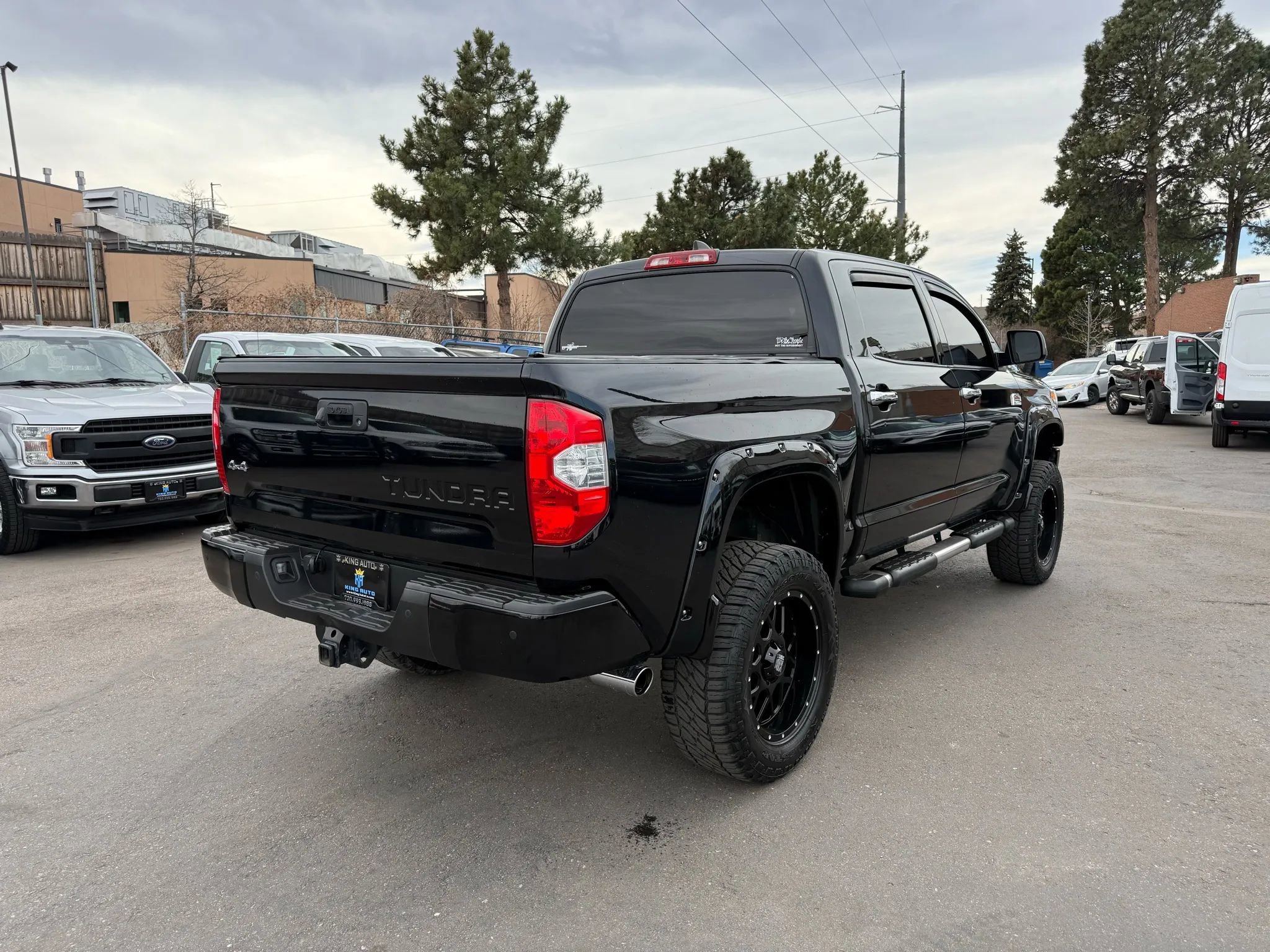 Used 2021 Toyota Tundra 1794 Edition image 9