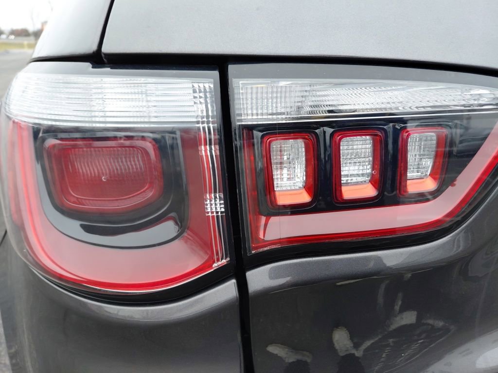 Used 2018 Jeep Compass Limited w/ Navigation Group image 10