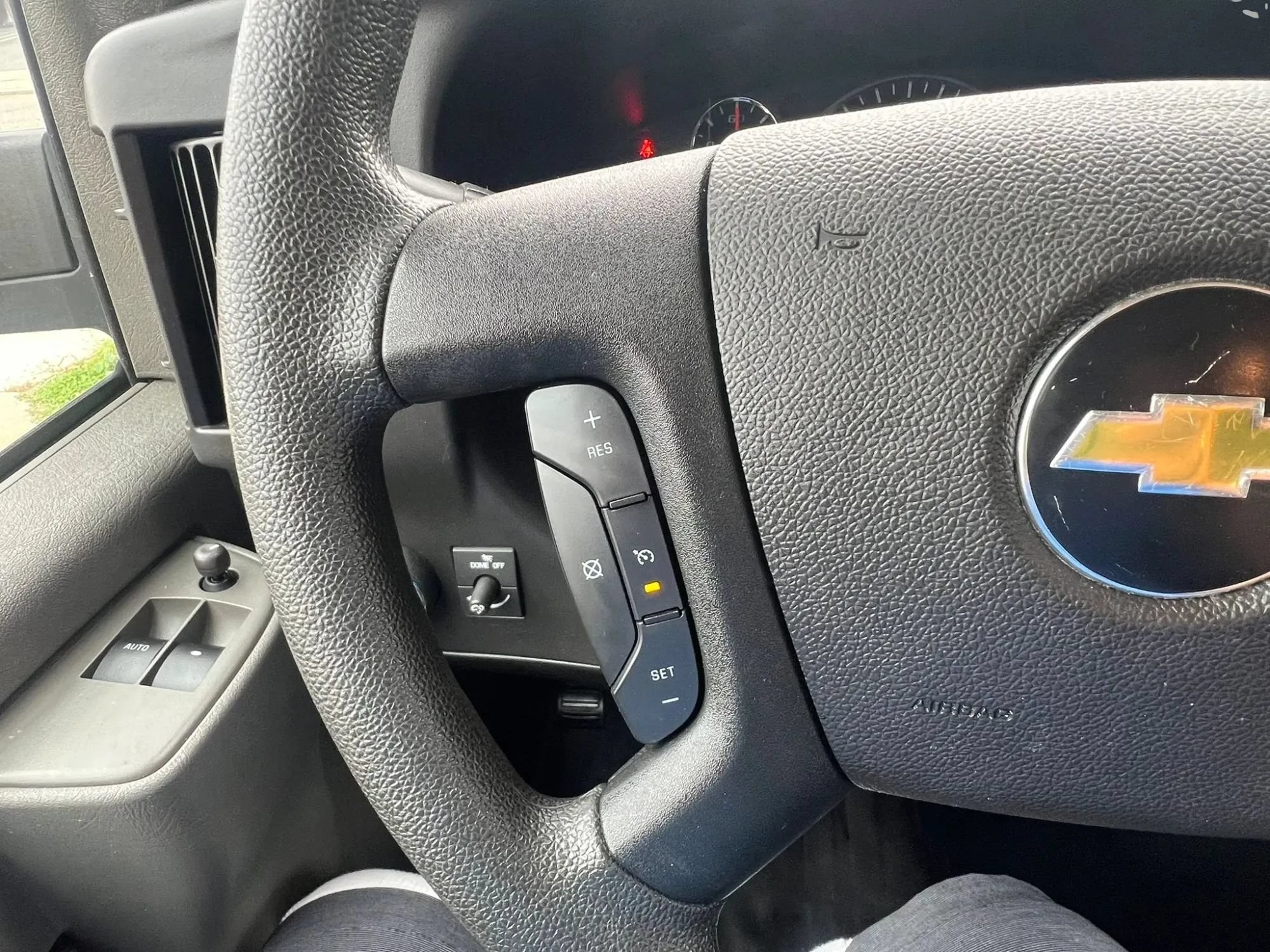 Used 2021 Chevrolet Express 2500 w/ Driver Convenience Package RWD image 20