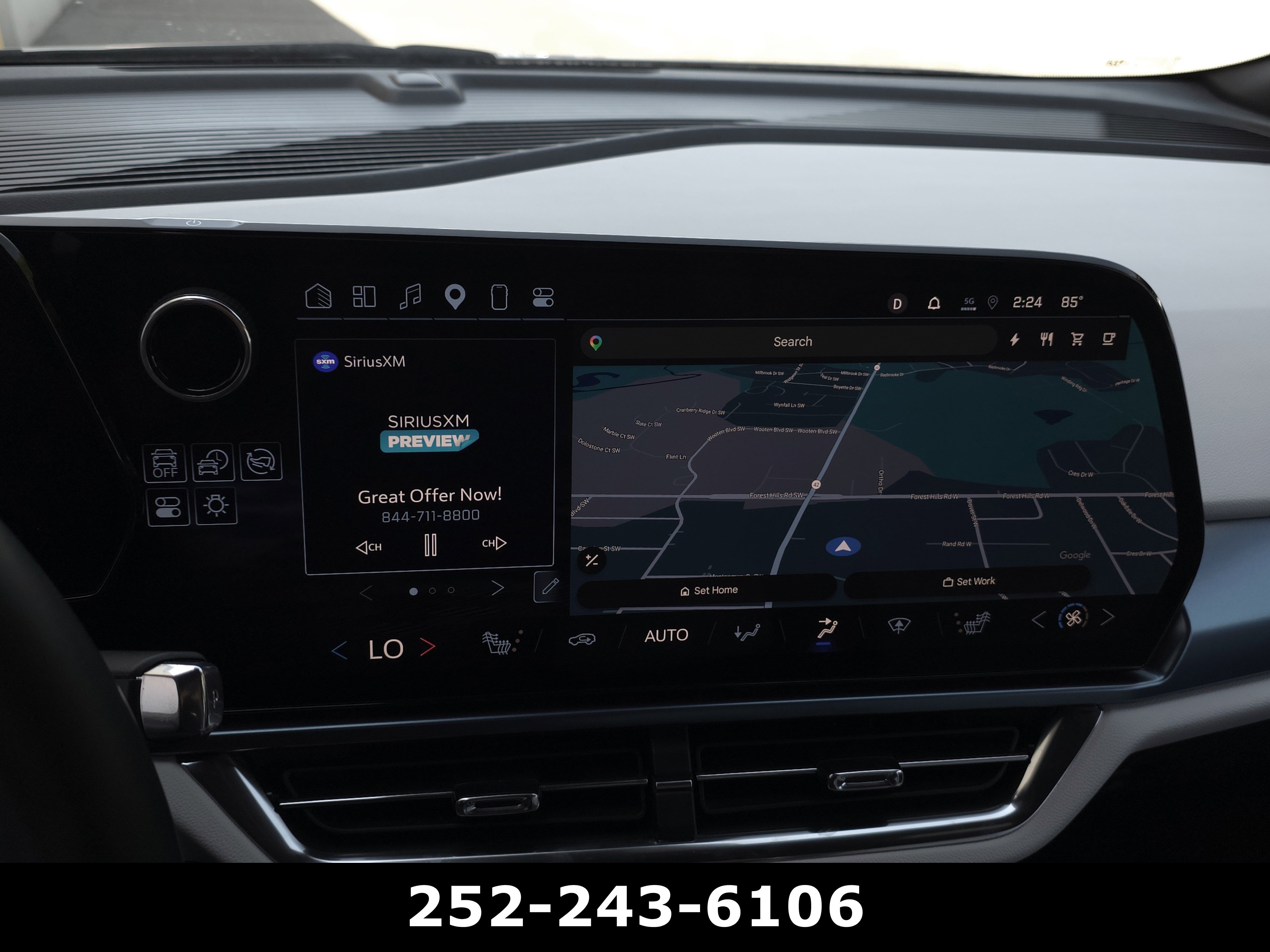 Used 2025 Chevrolet Equinox EV LT FWD image 16