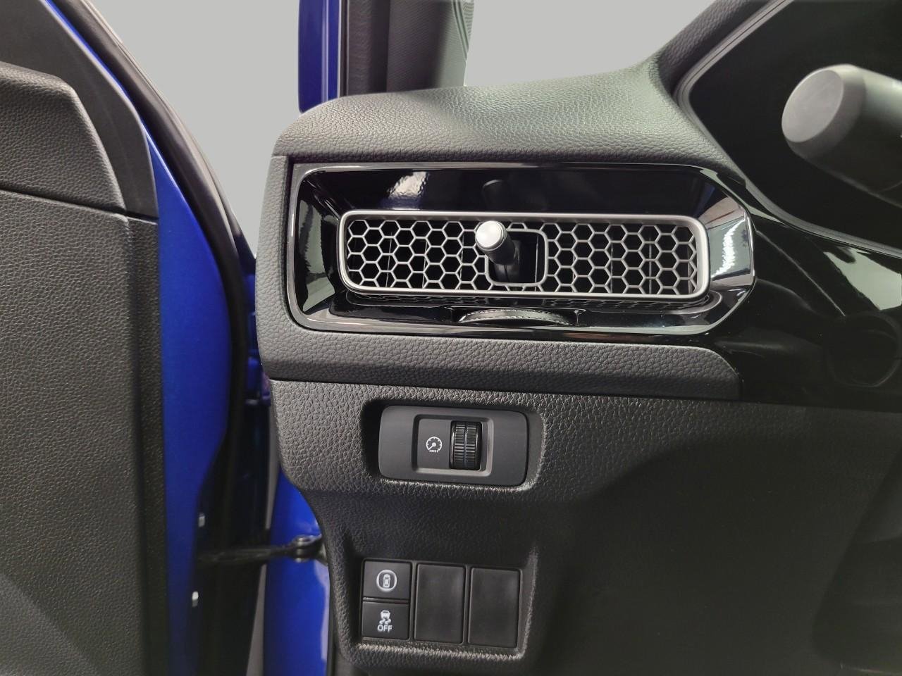 Used 2022 Honda Civic Sport image 11