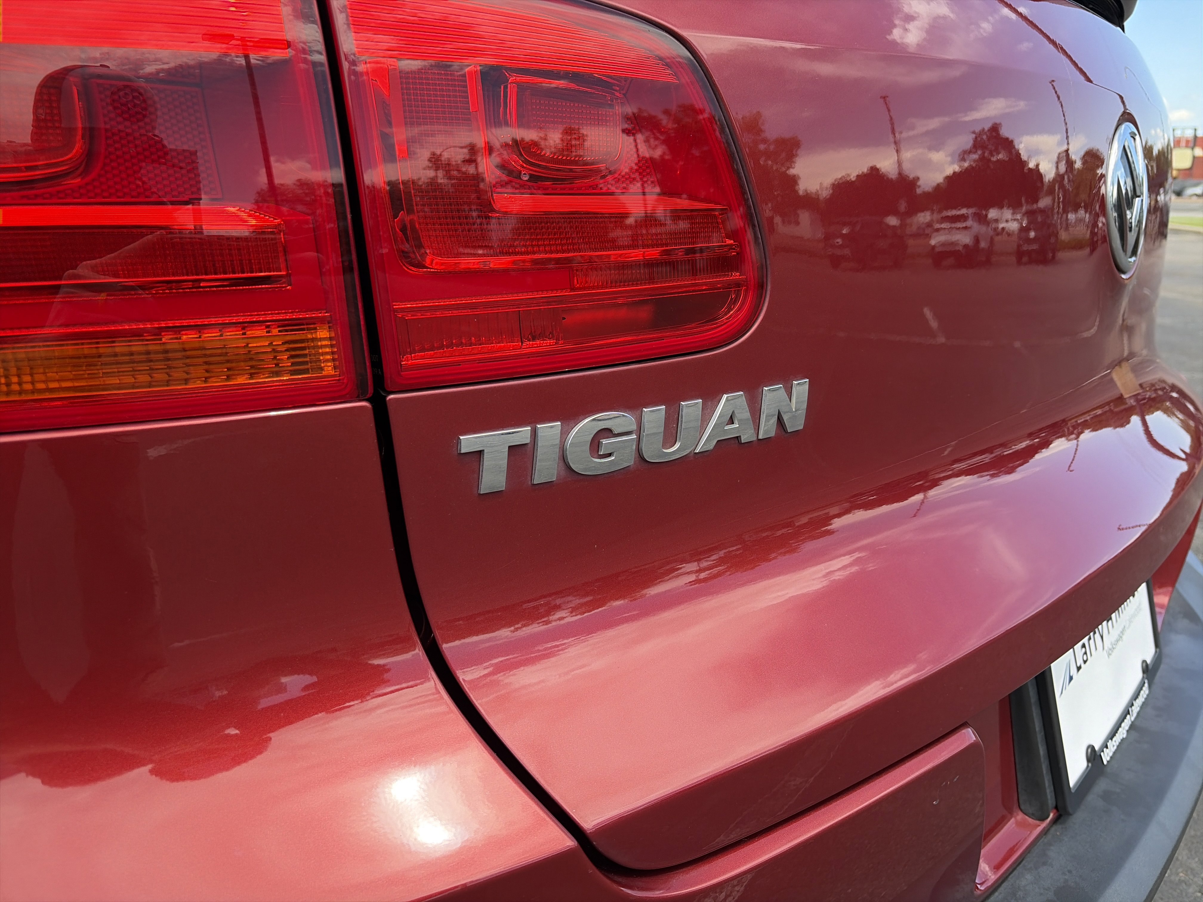 Used 2015 Volkswagen Tiguan S AWD/4WD image 28