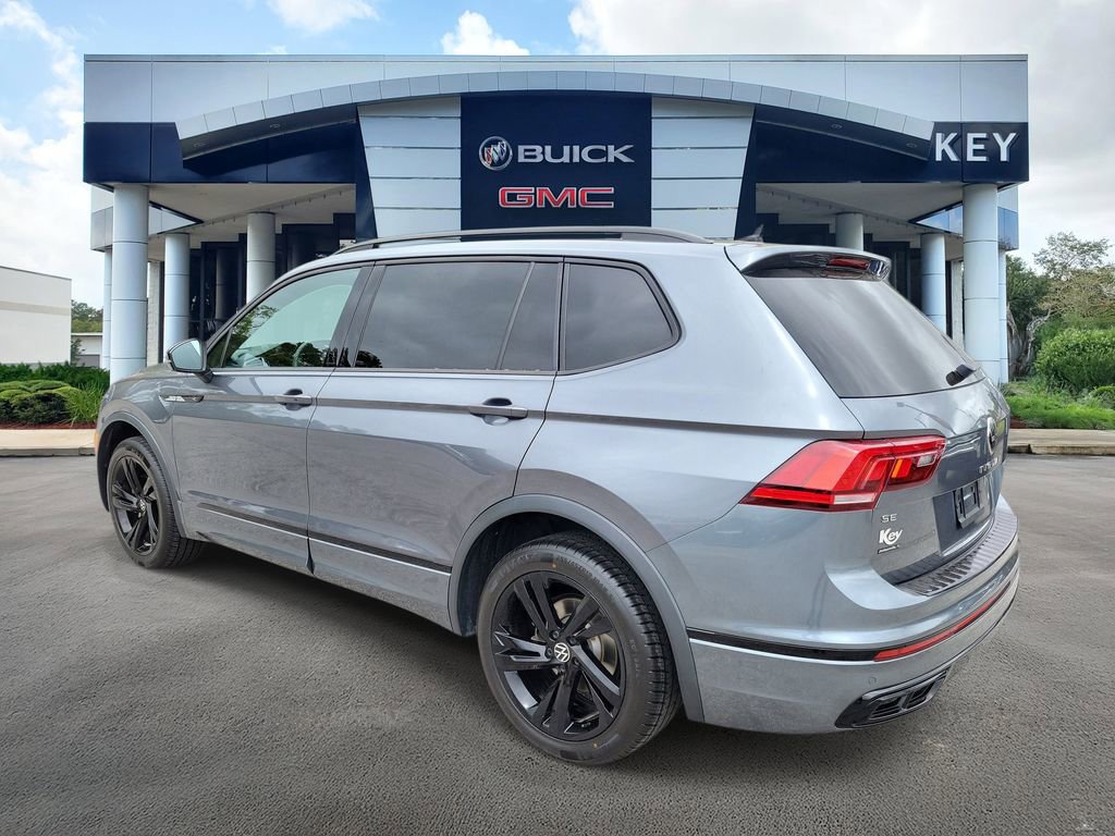 Used 2023 Volkswagen Tiguan SE R-Line FWD image 3