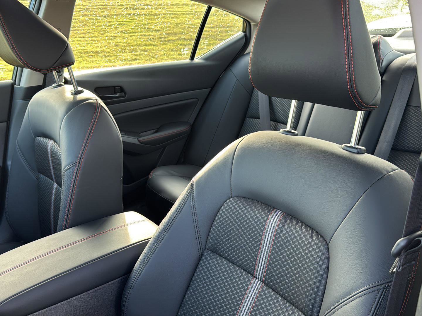 New 2026 Nissan Altima 2.5 SR w/ SR Midnight Edition Package image 25