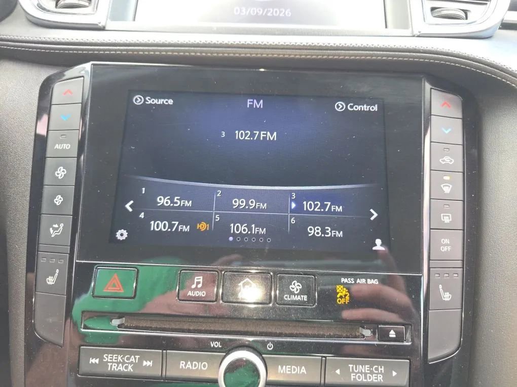 Used 2019 INFINITI QX50 Luxe w/ Cargo Package image 28