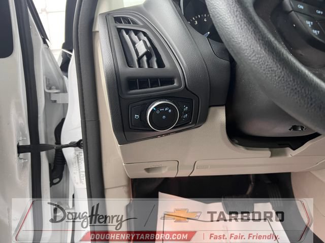 Used 2015 Ford Focus SE FWD image 23