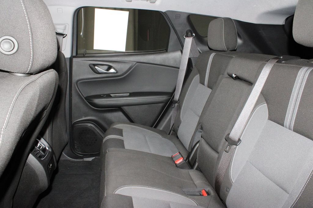 Used 2024 Chevrolet Blazer LT w/ Driver Confidence Package FWD image 21
