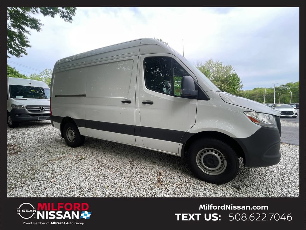 Used 2025 Mercedes-Benz Sprinter 2500 image 6
